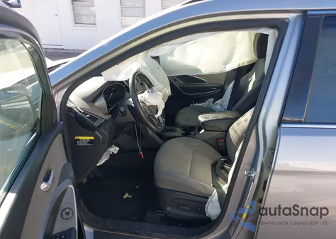 2016 Hyundai Santa Fe Se from USA, damaged, VIN KM8SM4HFXGU138446